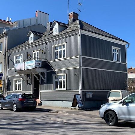 Villa Tullgatan Боргхольм Экстерьер фото